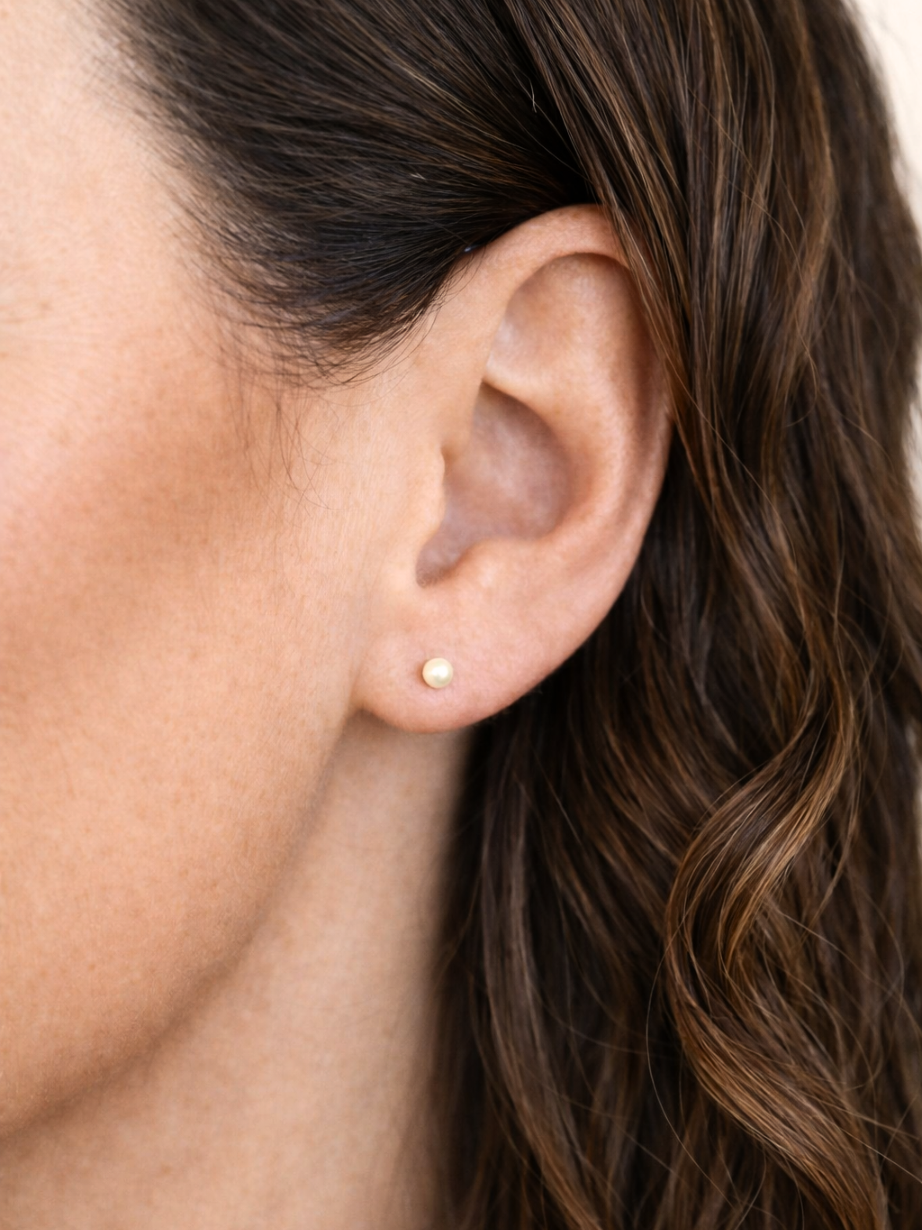 3mm flat back pearl studs
