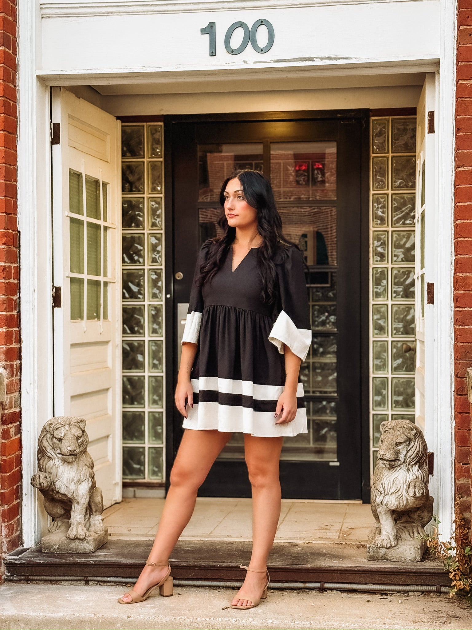  Black and white contrast striped kimono sleeve mini dress.