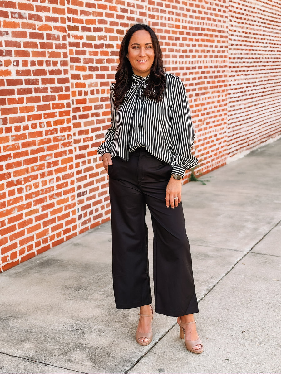 Black cropped dress pants 