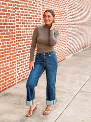 Brown fitted heathered turtle neck 