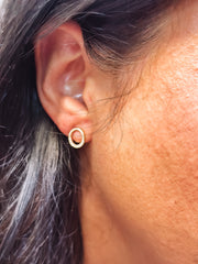 circle stud earrings