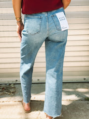 Pleaser jeans in wide awake vintage by Daze - a medium faded wash crop jean with a raw hem.