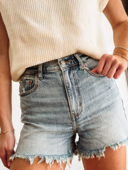 denim shorts in medium wash