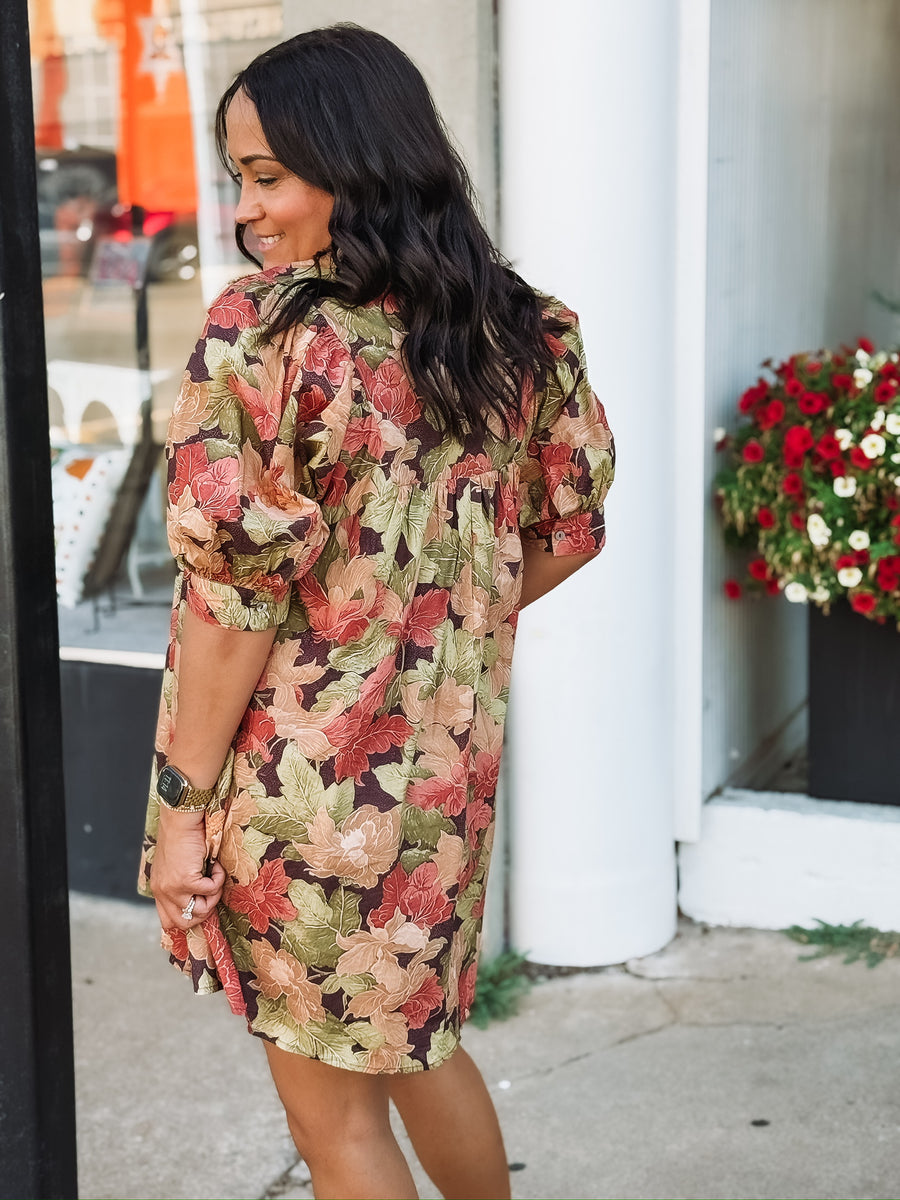 Leaf printed floral short sleeve v neck  mini dress.