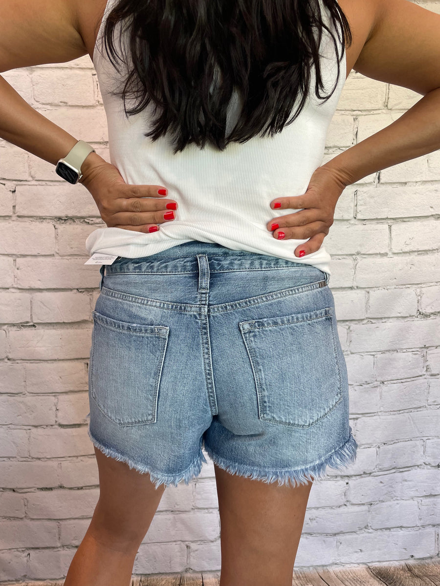 tie belt denim shorts