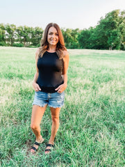 Black ribbed tank