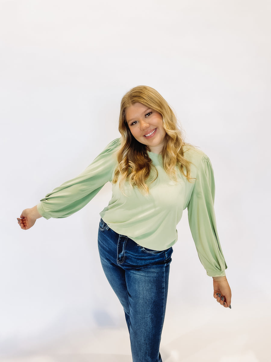 pistachio balloon sleeve top