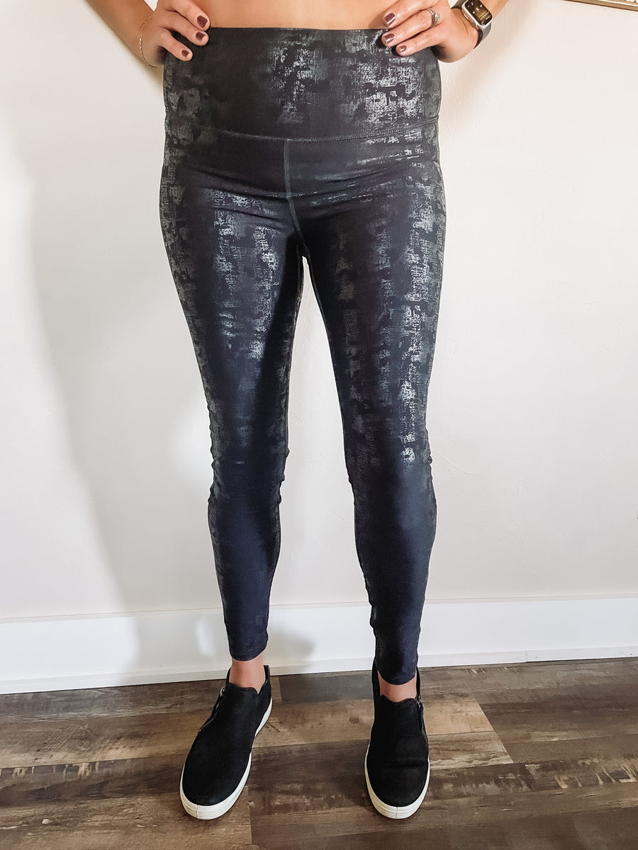 foil design leggings
